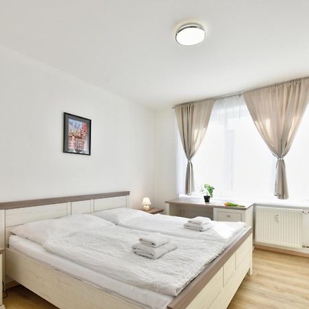 Karlsbad Central Point Екстер'єр фото