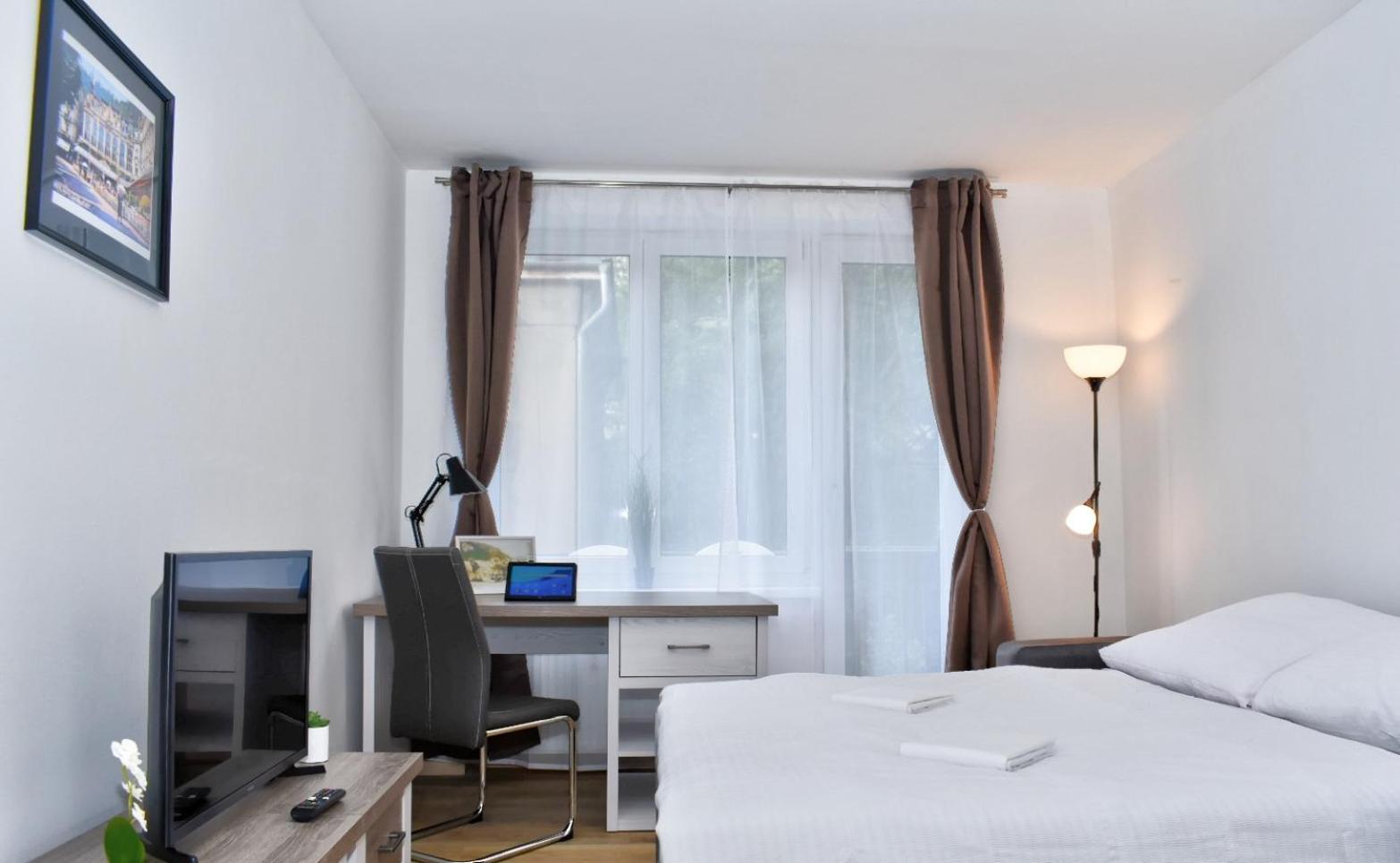 Karlsbad Central Point Екстер'єр фото